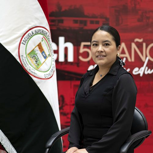 Fotografía institucional de Mgs. Diana Aguirre